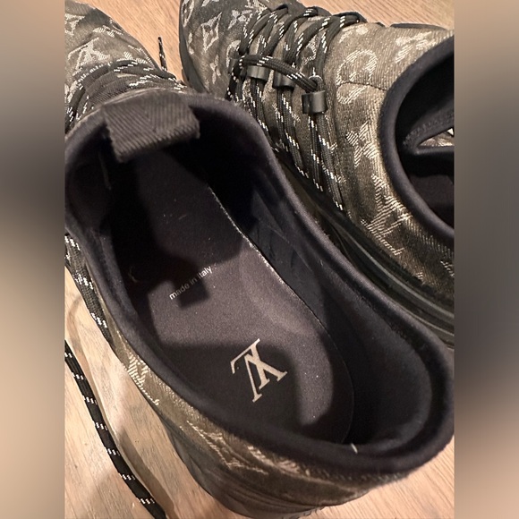 Louis Vuitton Other - Louis Vuitton men’s Fastlane Monogram sneakers